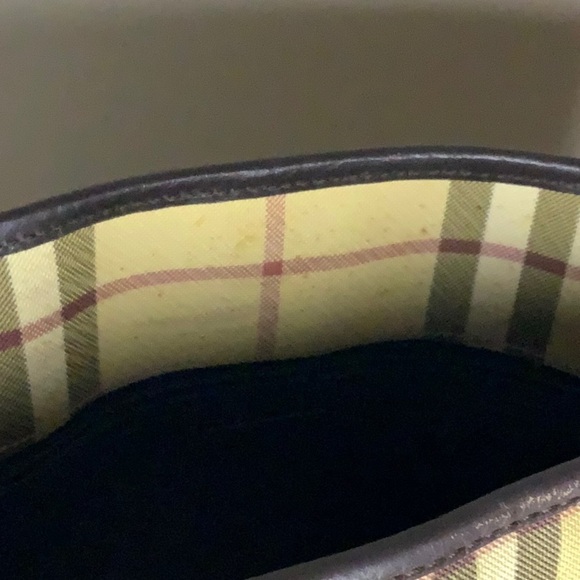 Burberry Nova Check Bucket Bag Tote in Coated Canvas (9.5" x 11") - Picture 13 of 14